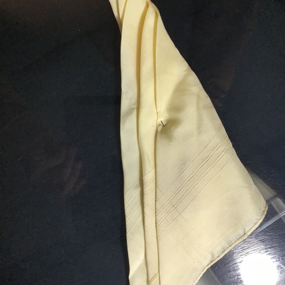 Pocket Square - Picture 2 of 4